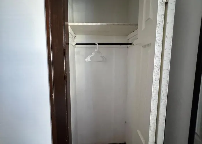 Apartamento Cozy 3bd - Free Parking & Fast Wifi!